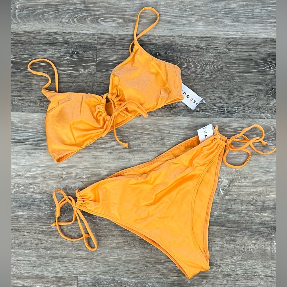 NWT Kendall & kylie bikini